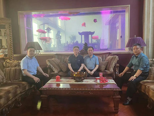 上海創(chuàng)力集團總經(jīng)理張世洪一行赴山西企業(yè)走訪座談(圖3) 上海創(chuàng)力集團總經(jīng)理張世洪一行赴山西企業(yè)走訪座談(圖3)