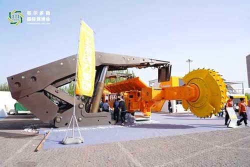 圖片9.jpg 上海創(chuàng)力集團(tuán)參展第十八屆鄂爾多斯國際煤博會(huì)取得圓滿成功(圖9)