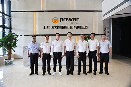 上海青浦區(qū)政協(xié)主席曹衛(wèi)東一行走訪上海創(chuàng)力集團考察指導(圖2) 上海青浦區(qū)政協(xié)主席曹衛(wèi)東一行走訪上海創(chuàng)力集團考察指導(圖2)